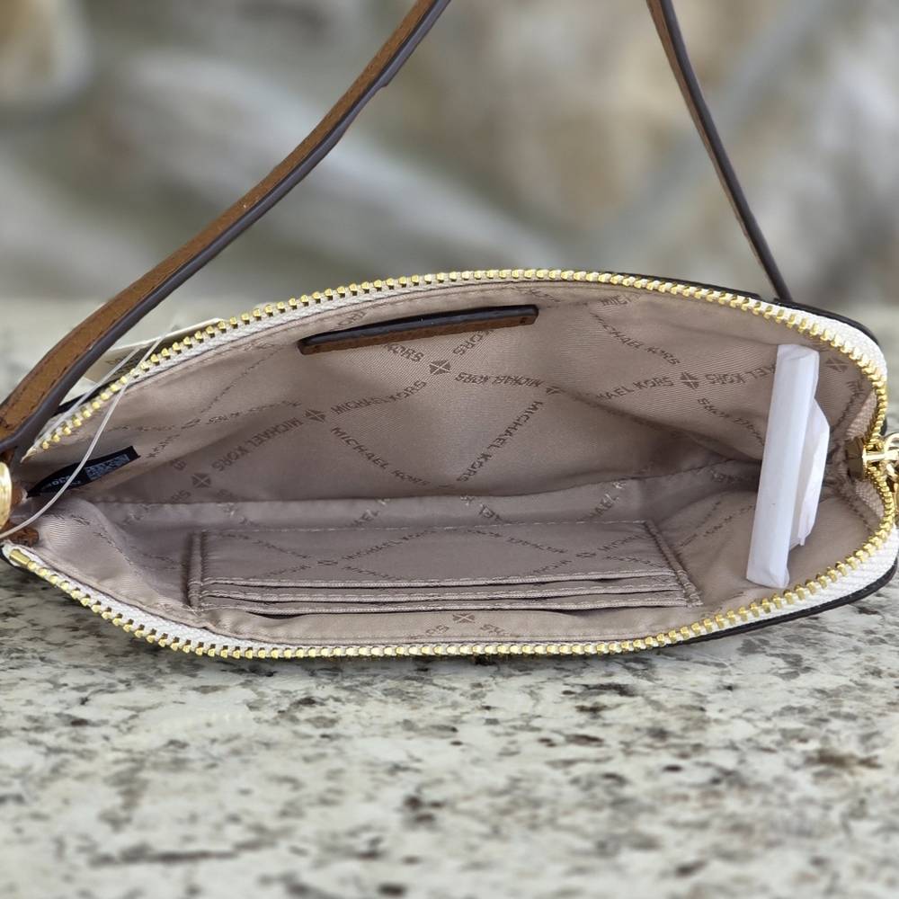 Michael Kors Jet Set Logo Large Wristlet - Picture 3 of 6
